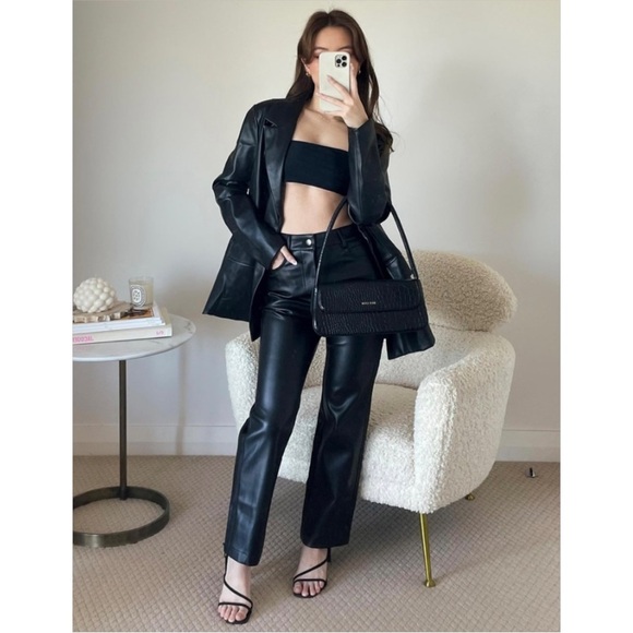 Missguided Black Soft Faux Leather Oversized Blazer - Picture 14 of 14